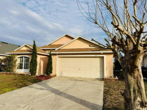 Private Pool House With Lake View, Near All Famous Attractions!!!